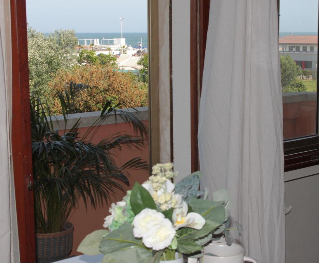 Appartamento Fronte Mare Sottomarina Kültér fotó